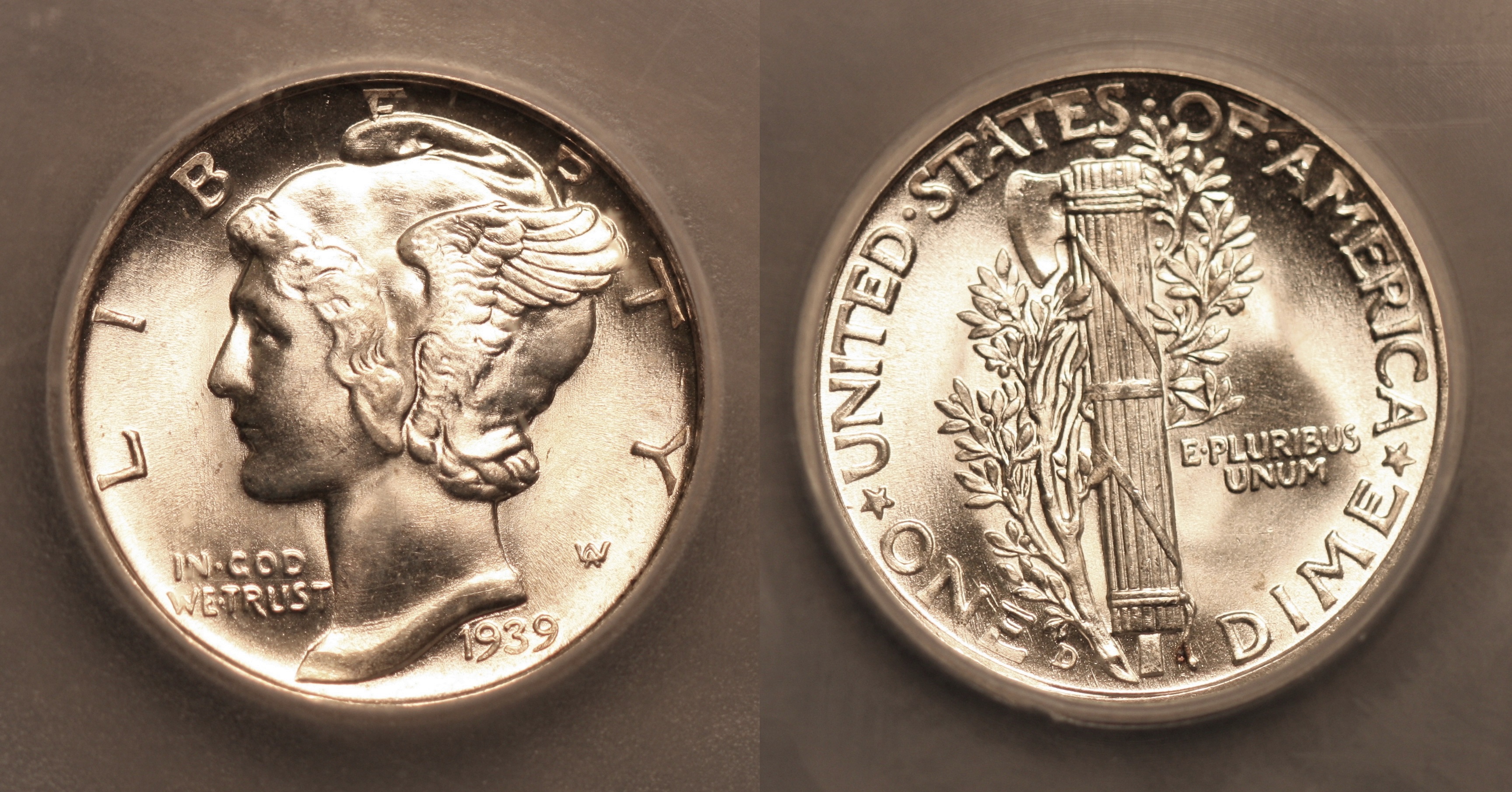 1939-D Mercury Dime ICG MS-67 camera