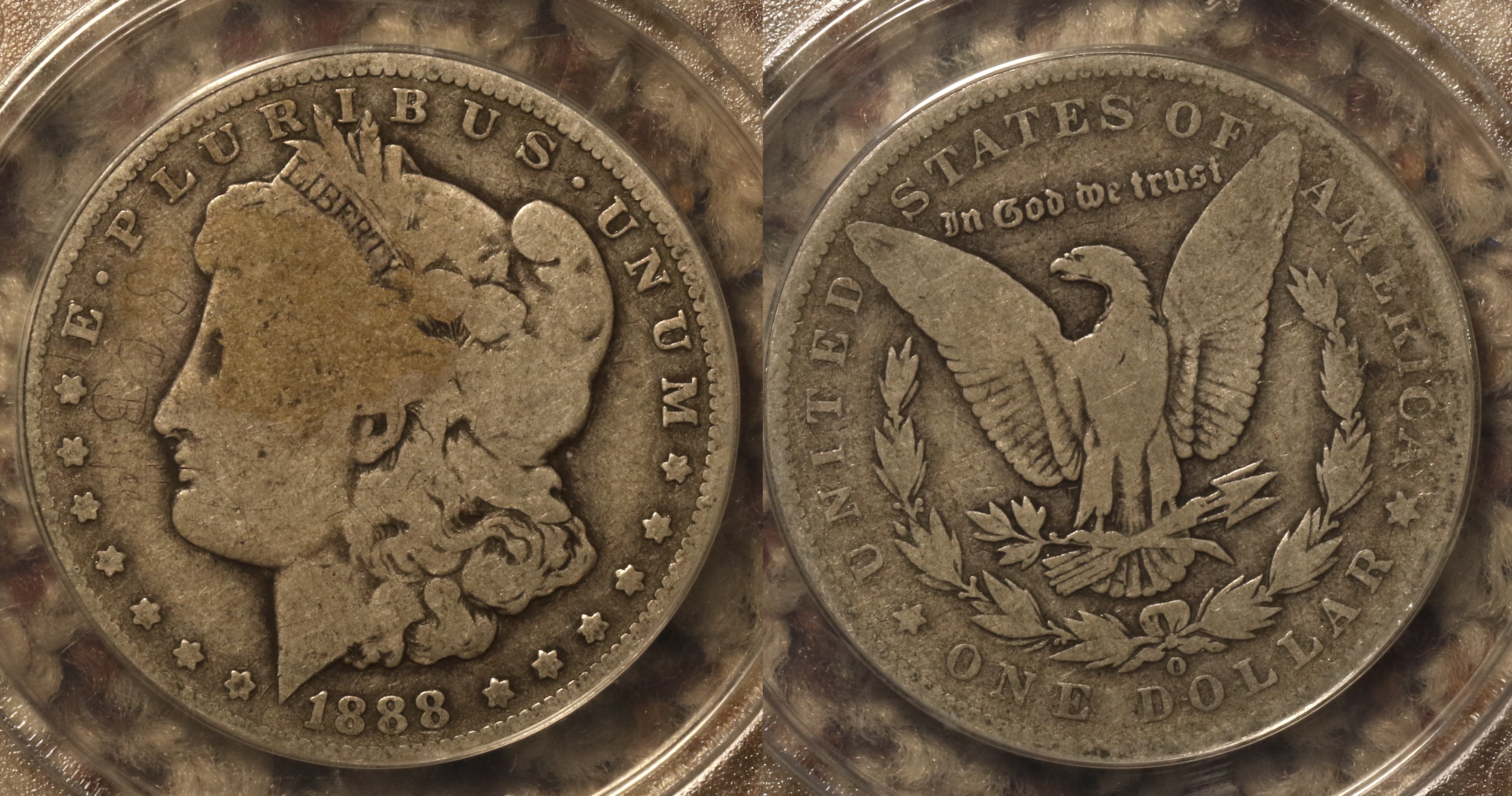 1888-O Morgan Silver Dollar ANACS Authentic Hot Lips camera