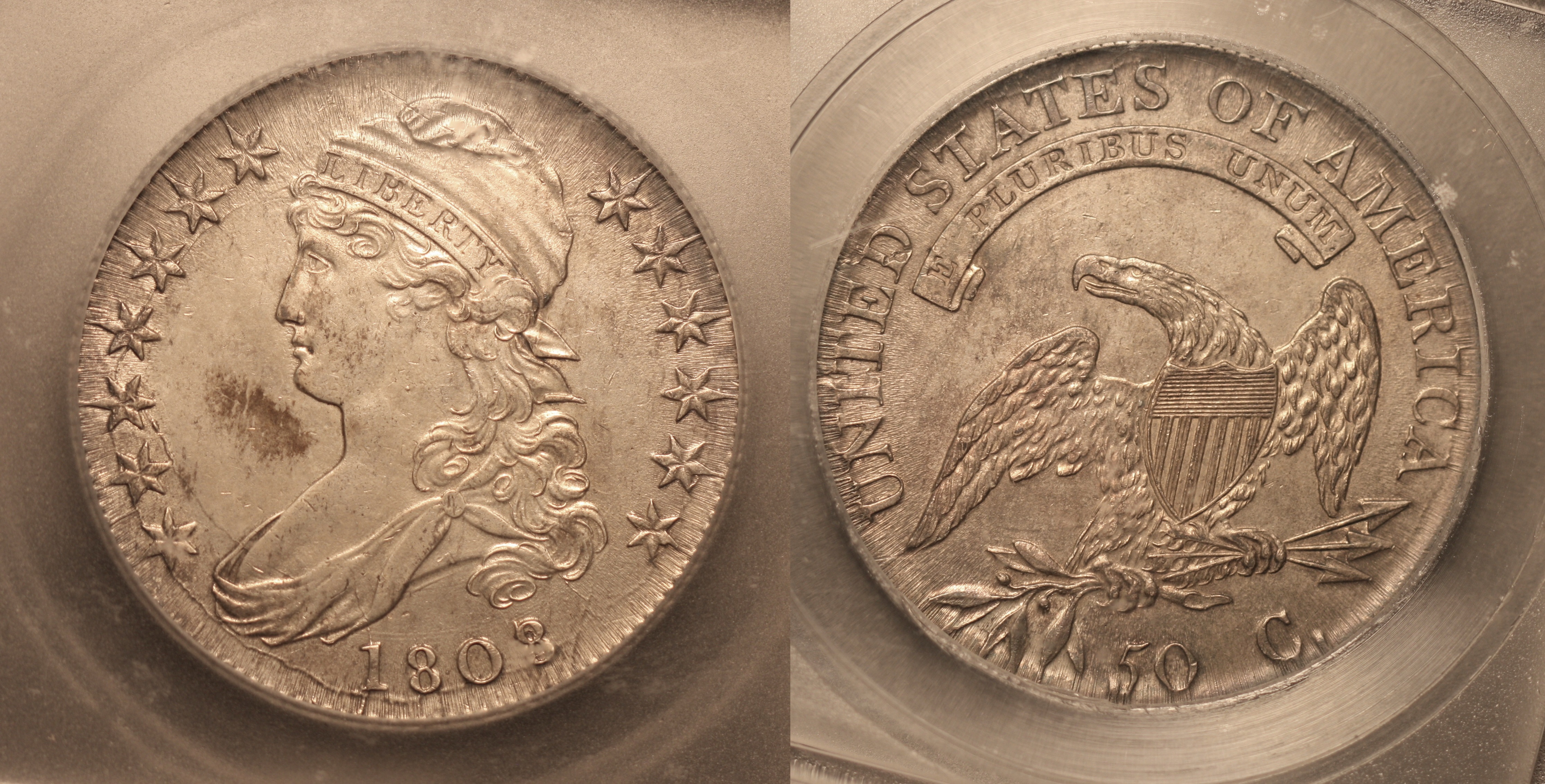 1808/7 Capped Bust Half Dollar ICG MS-62 camera