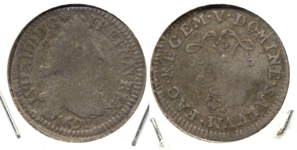 1692-A France 4 Sols VG-8