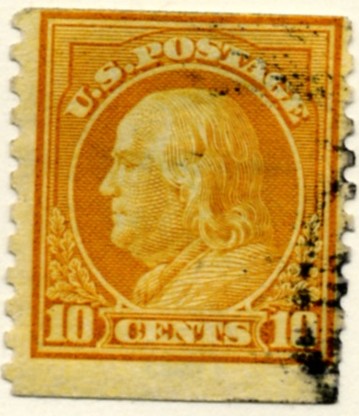 Scott 497 10 Cent Stamp Orange Yellow Washington Franklin Series perforated 10 vertically no watermark a