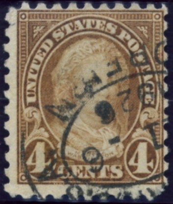 Scott 585 Martha Washington 4 Cent Stamp Yellow Brown Series of 1922-1925 Rotary Press