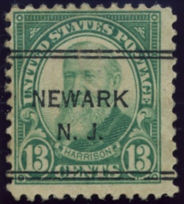 Scott 622 Harrison 13 Cent Stamp Green 1922-1925 Series Perforated 11