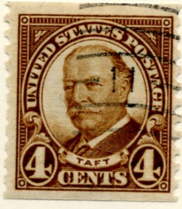 Scott 687 4 Cent Stamp William Howard Taft coil stamp a