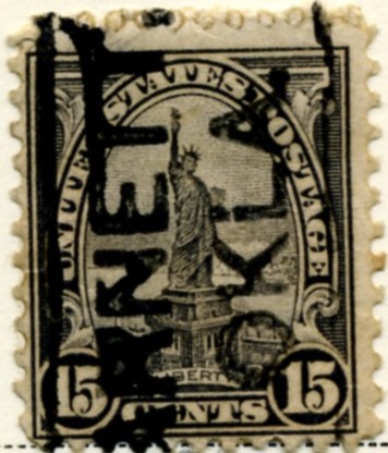 Scott 696 Statue of Liberty 15 Cent Stamp Gray Blue Series of 1922-1925 rotary press a