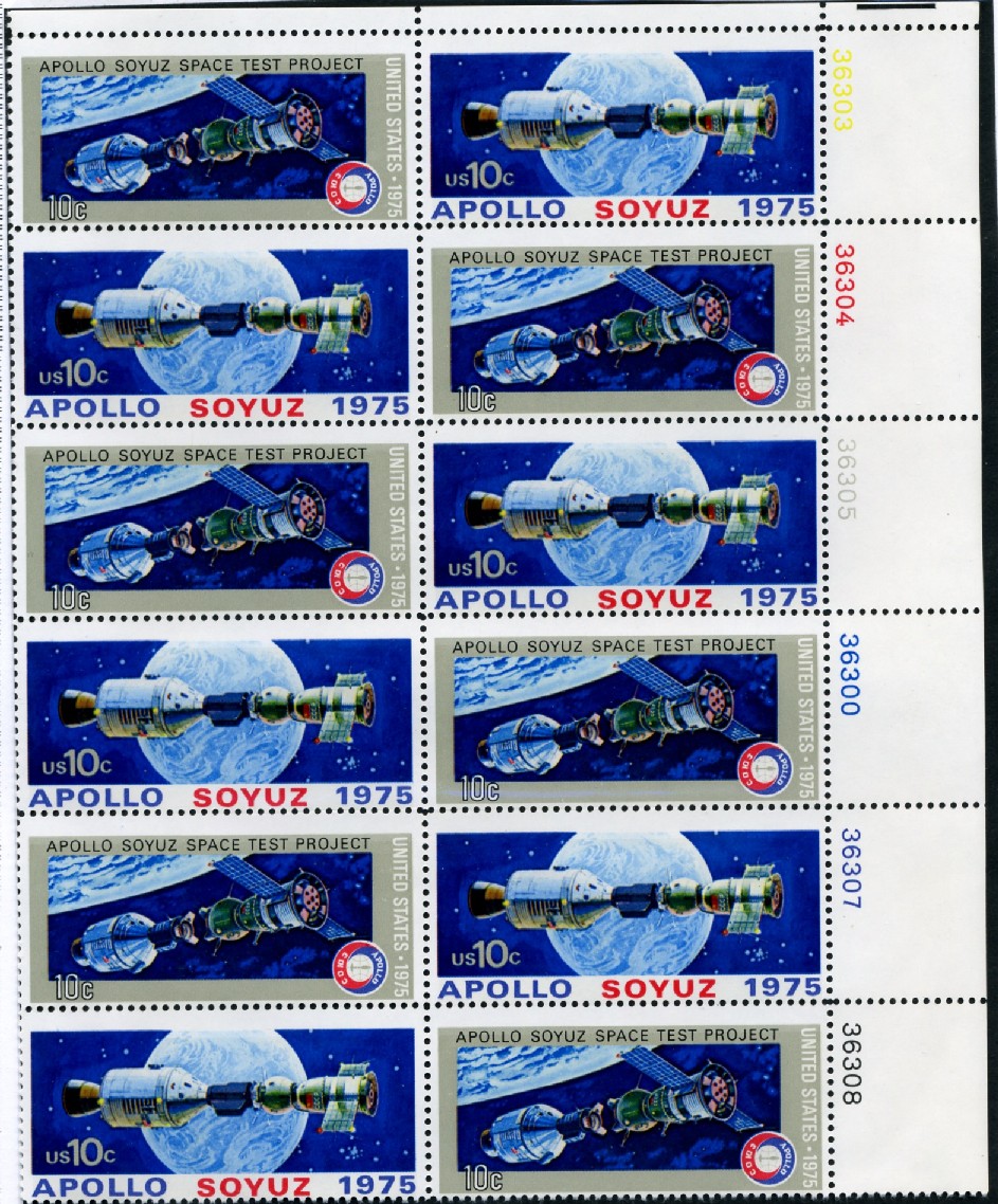 Scott 1569 to 1570 10 Cent Stamp Apollo Soyuz Plate Block