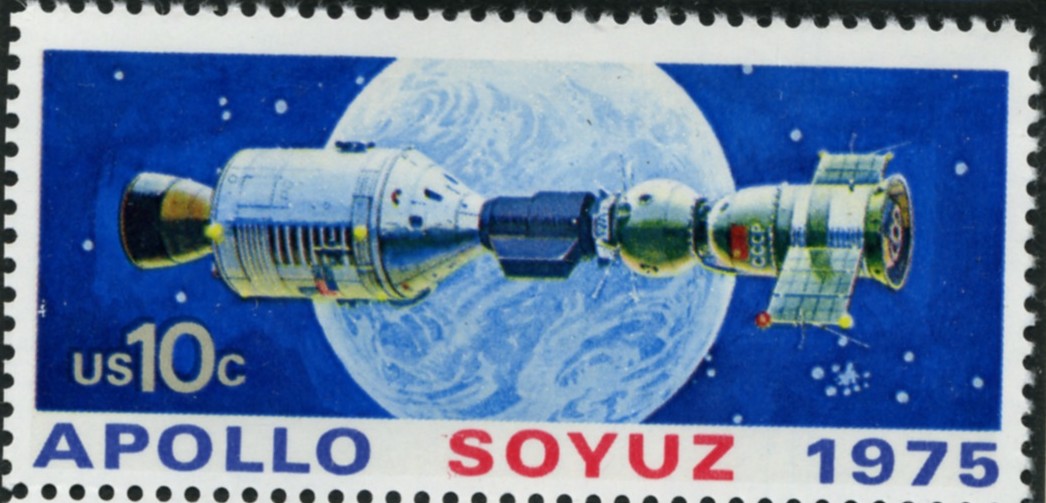 Scott 1569 10 Cent Stamp Apollo Soyuz and Earth