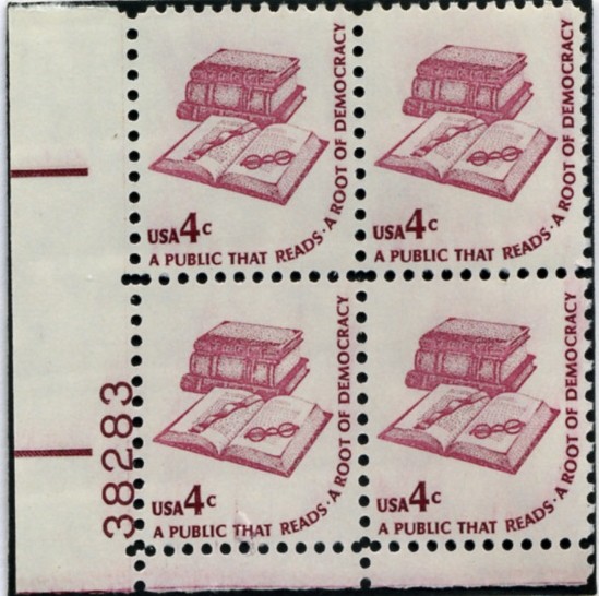 Scott 1585 4 Cent Stamp Book and Spectacles Plate Block